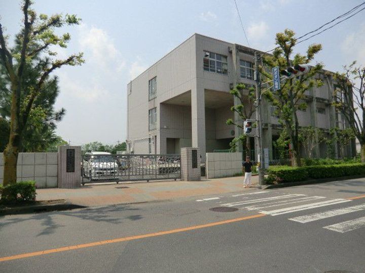 第14メゾン坂巻の周辺