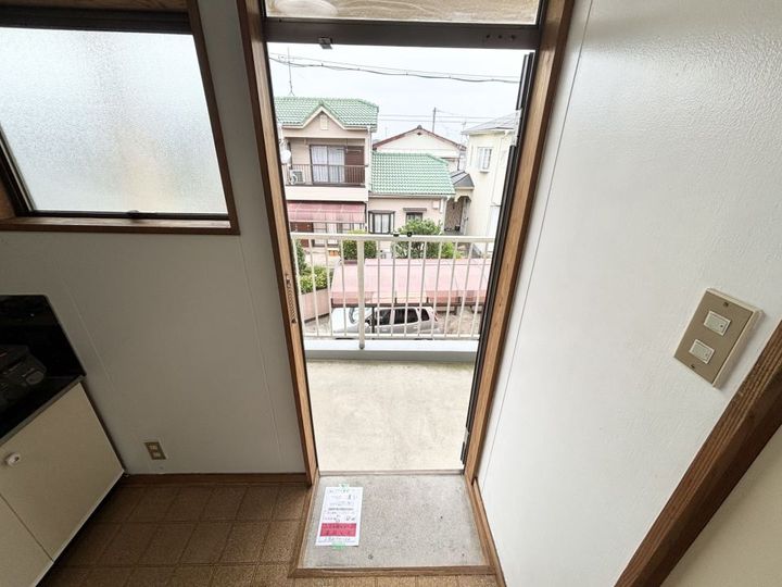 宮一コーポの玄関