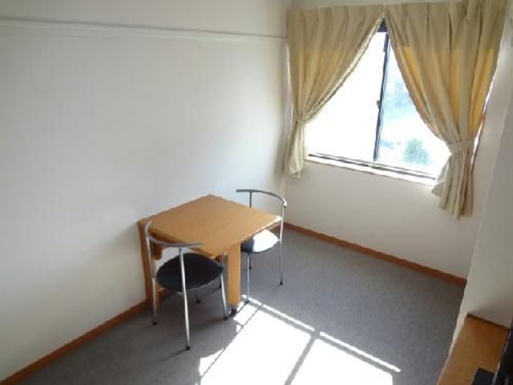 レオパレスフリーの居間