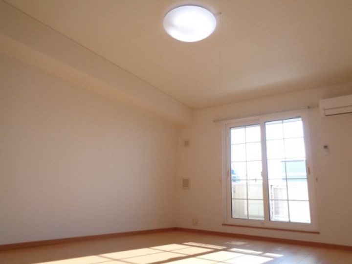 滋賀県栗東市大橋4(アパート)の賃貸物件の居間