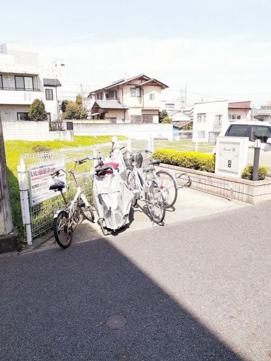 グランデ楓Bの地図