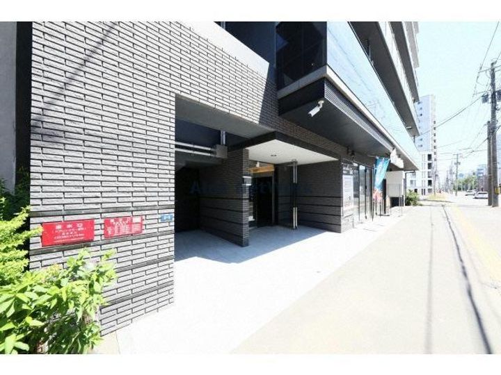 アルファスクエア北15条の地図