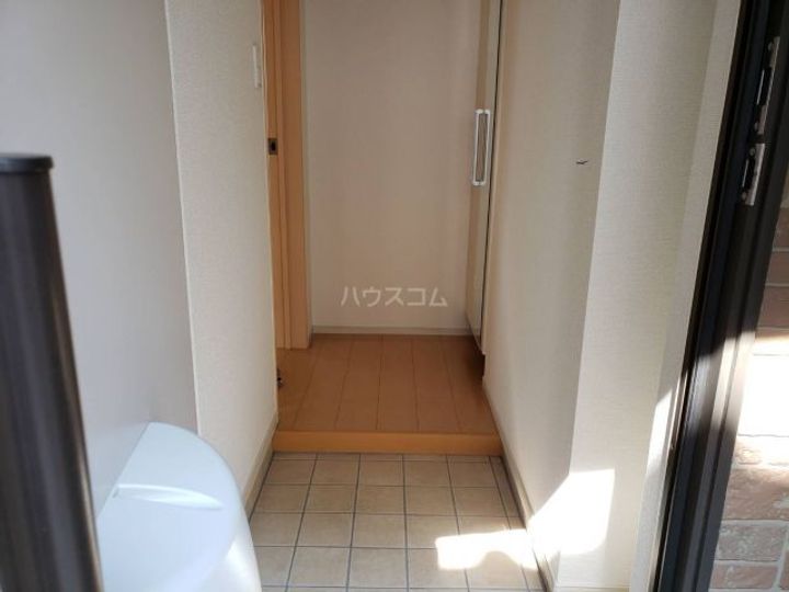 レジェンドIIIの玄関