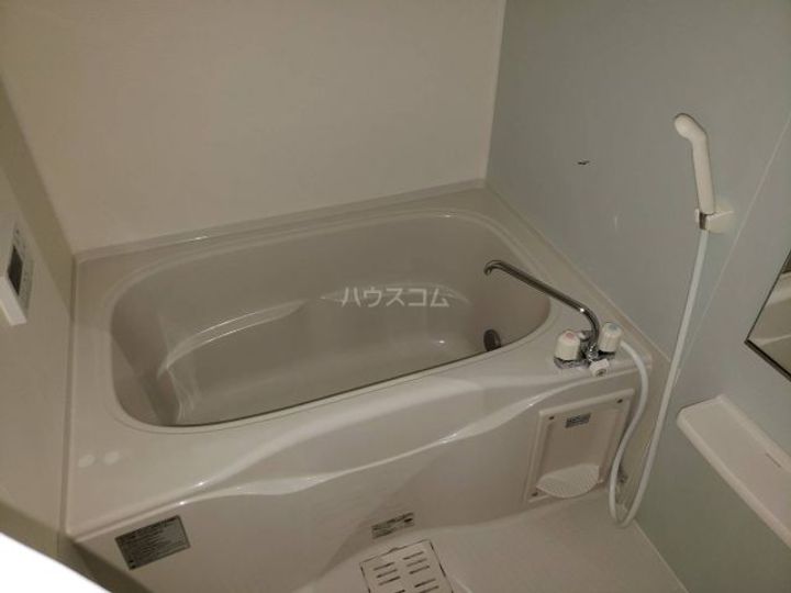 レジェンドIIIの風呂