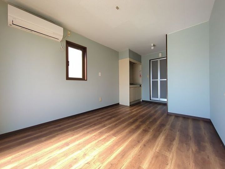 シャンヴォールIZUMIの居間