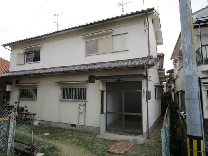 大阪府枚方市楠葉中町(一戸建)の賃貸物件の外観