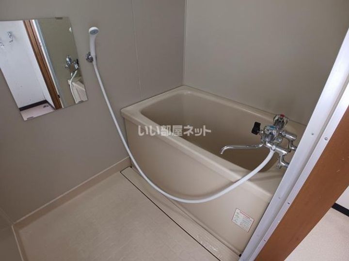 フラワーBOXの風呂