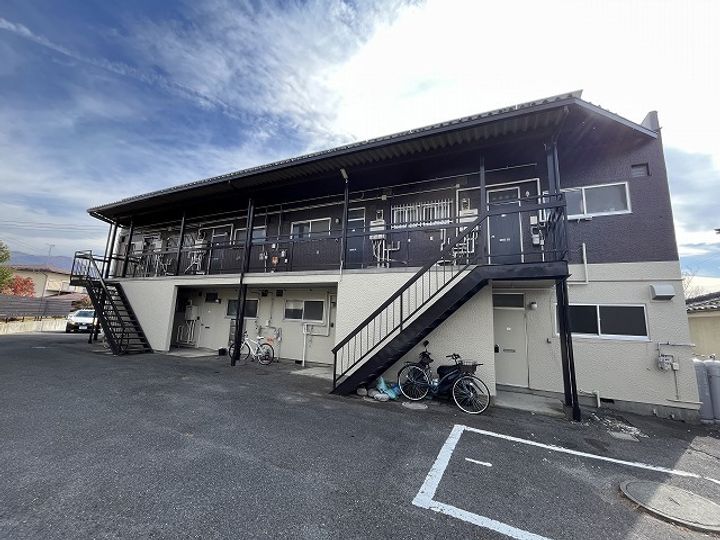 コーポアルプスの外観