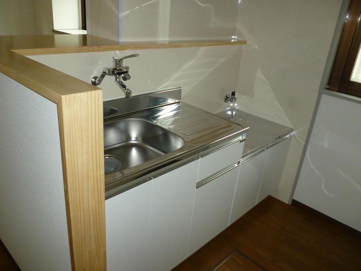 東京都昭島市上川原町2(マンション)の賃貸物件のキッチン