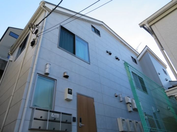 ラチック仙川の外観