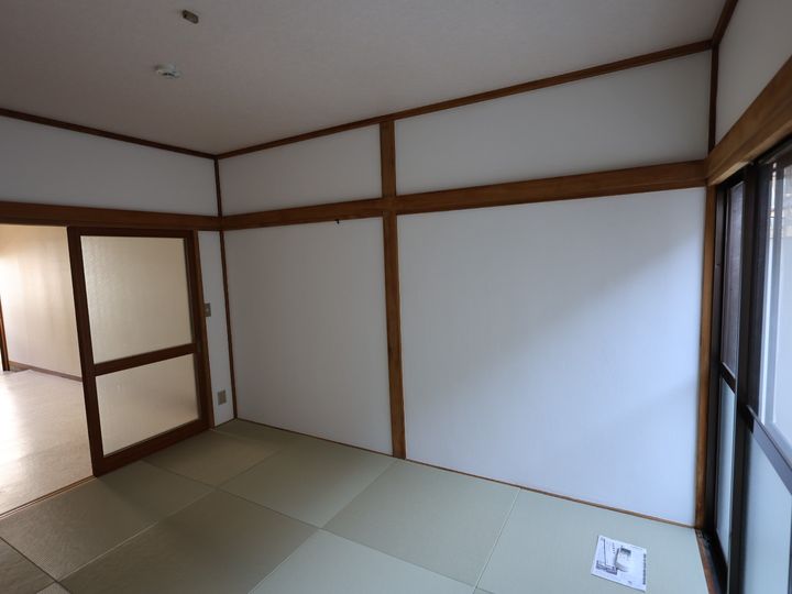 岩瀬ハイツの居間