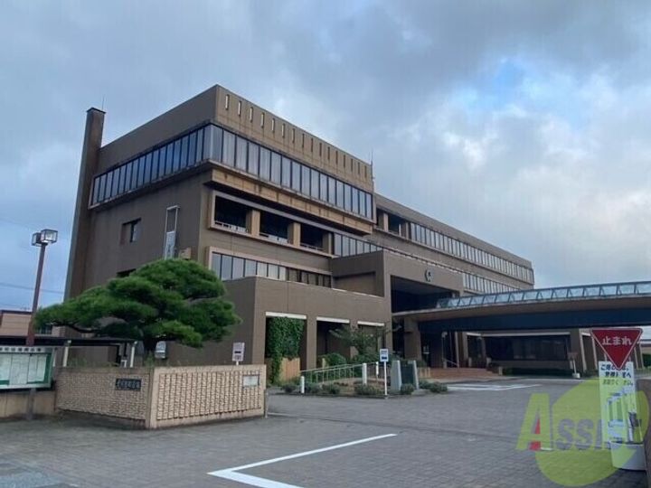 クレールパルの周辺