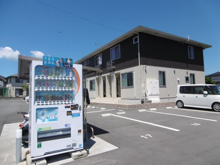 クリエイティブB棟の地図