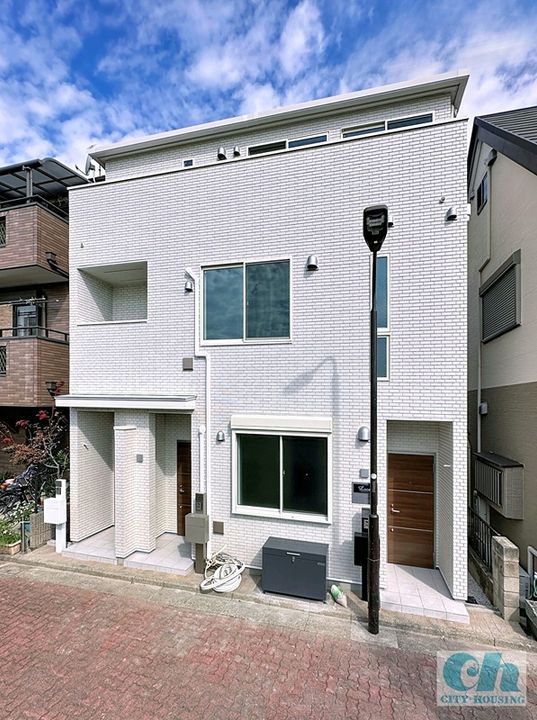 ルーチェ羽田の外観