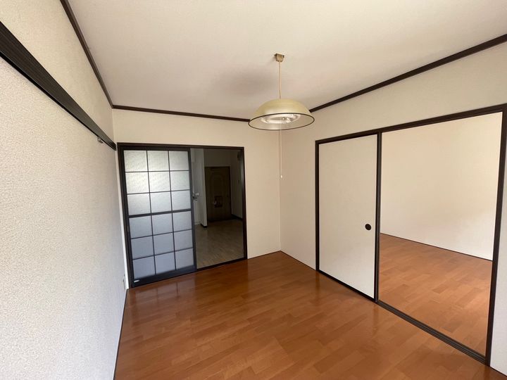 グランドメゾン宝塚の居間