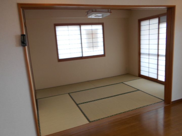 コンフォート泉の玄関