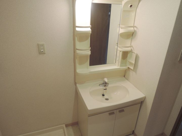 大阪府豊中市西緑丘3(マンション)の賃貸物件の内装