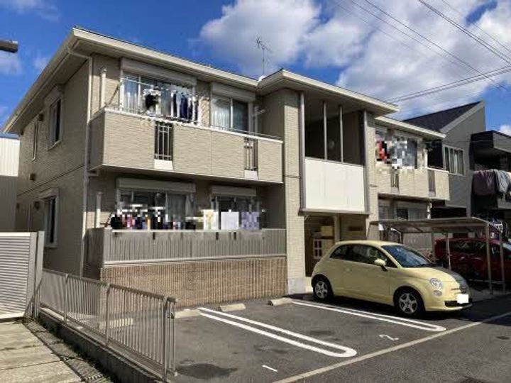 ボナール上安 C棟の外観