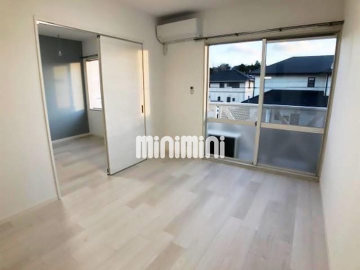 スカイコーポTMの居間