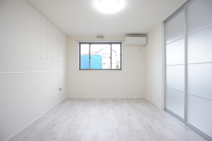 Plumageの居間