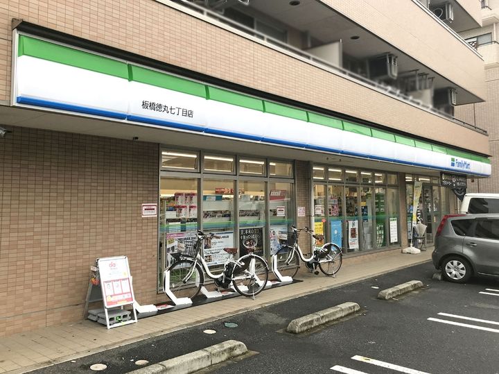 L・ウォークスの周辺