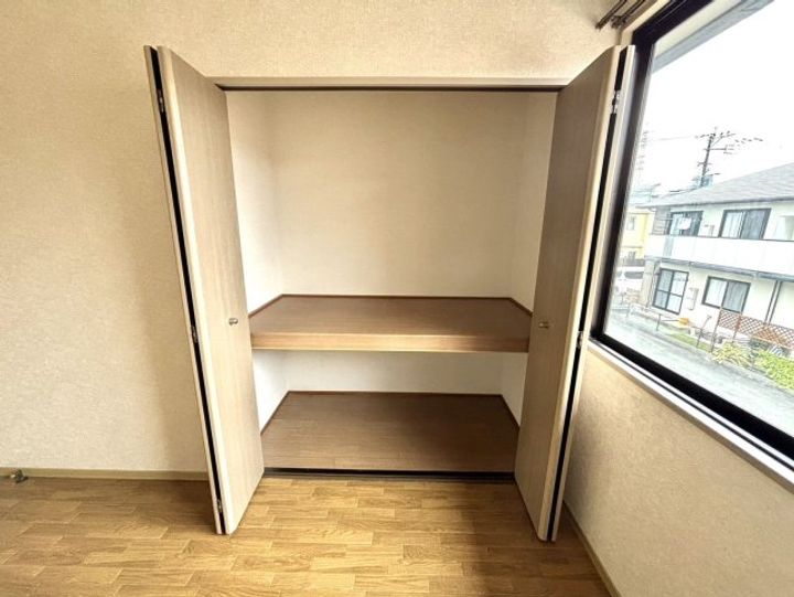 ヴァンベール江越B棟の内装
