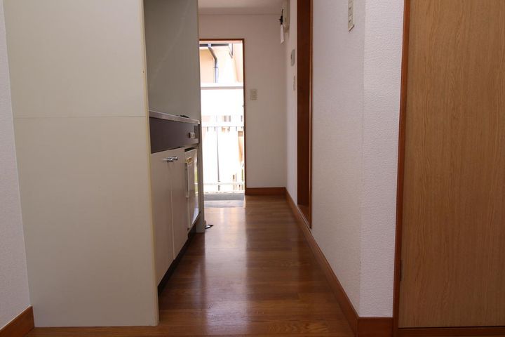 ハイツ野塩の居間