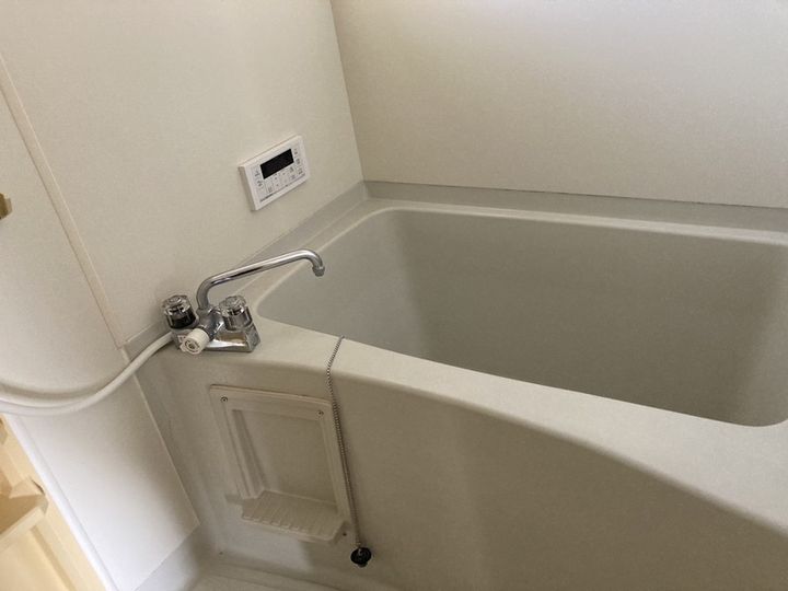 香川県観音寺市昭和町3(アパート)の賃貸物件の風呂