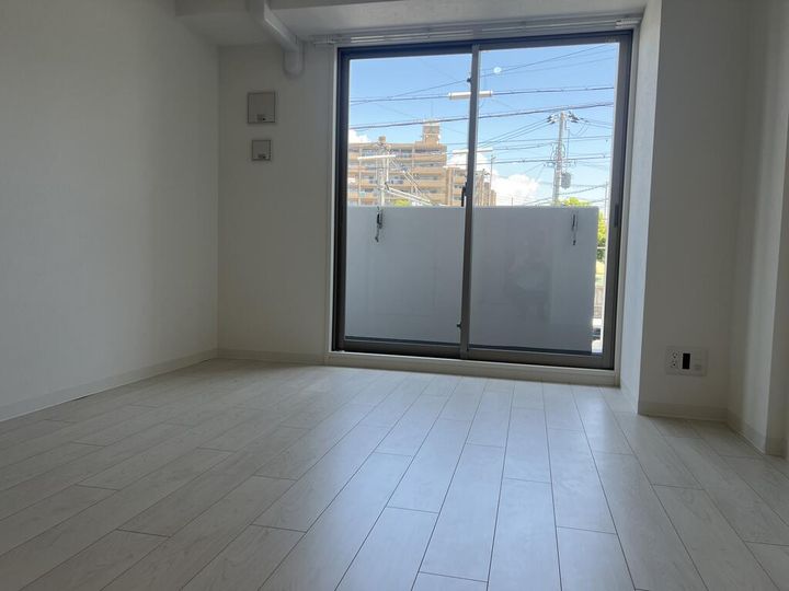 セオリー神戸アクアグルーブの居間