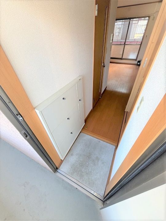 コーポ萩の玄関