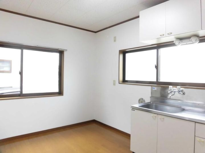 山形県山形市青田1(一戸建)の賃貸物件の居間