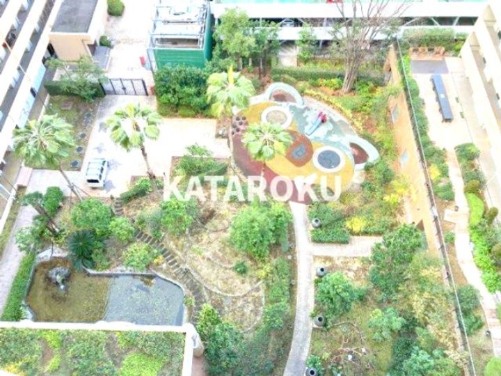 ロイヤルパークス新田の地図