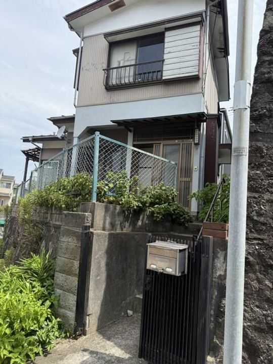神奈川県横浜市戸塚区深谷町(一戸建)の賃貸物件の外観