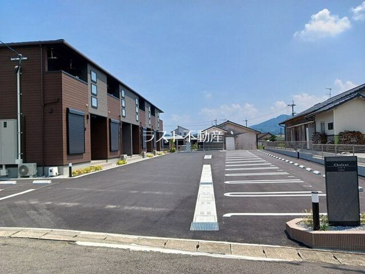 シャルールの地図