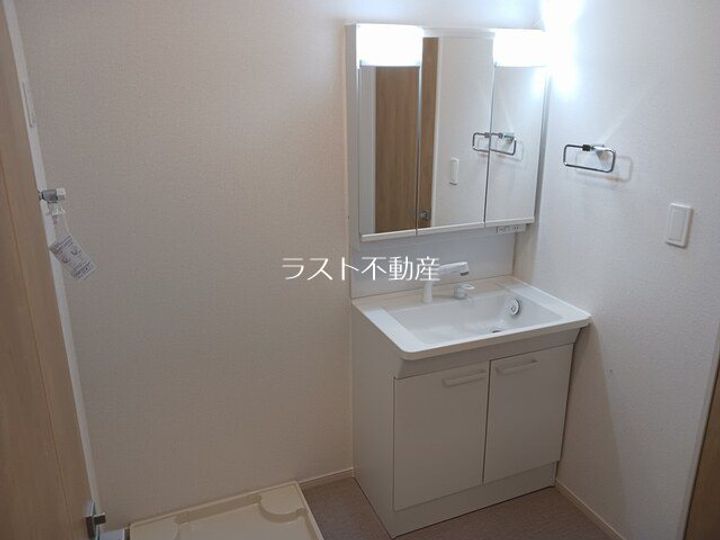 シャルールの内装