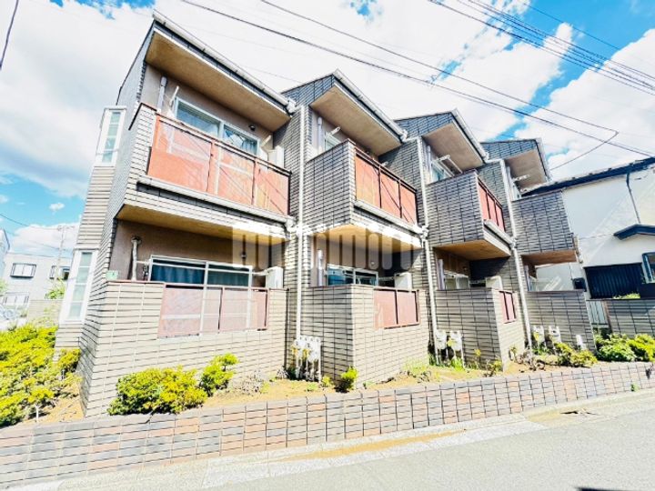 ヒルトップつつじヶ丘の外観