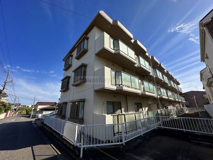 神奈川県藤沢市湘南台7(マンション)の賃貸物件の外観