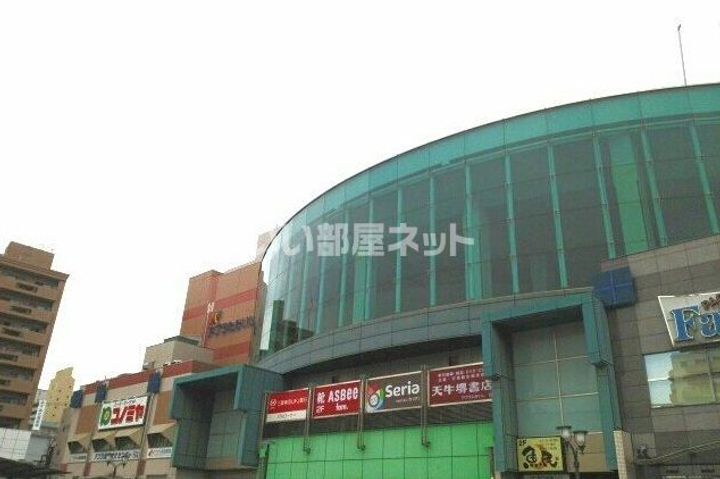 大阪府高石市千代田1の賃貸アパートの周辺
