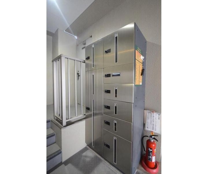 東京都渋谷区初台2(マンション)の賃貸物件の地図