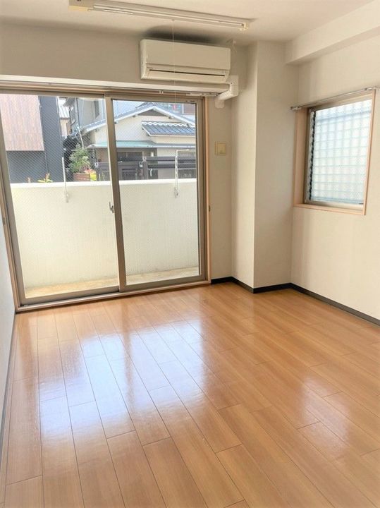 grand jeteの居間