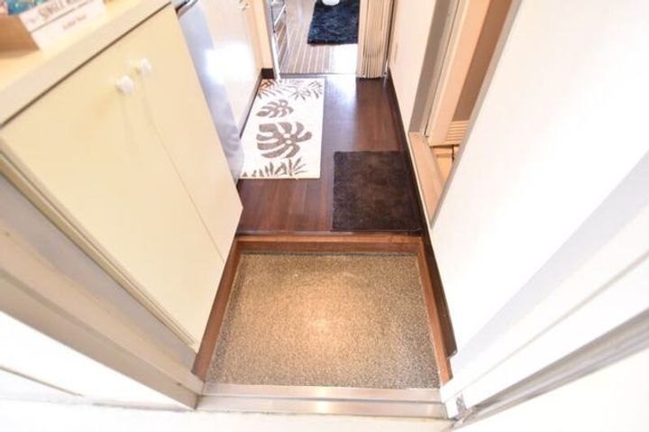 ジュネス鹿島の玄関