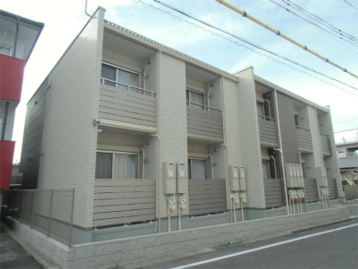 クレイノアイリスいなばの外観