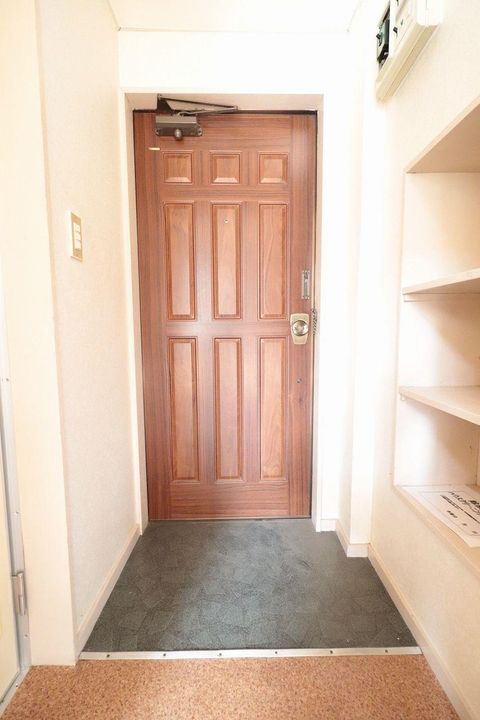 B・S HOUSEの玄関