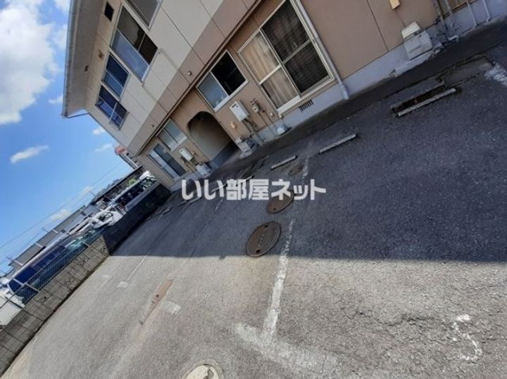 コーポ富岡の地図