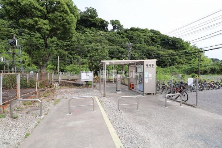 コーポ富岡の周辺