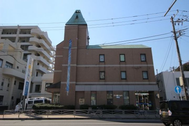 ピア・イトウの周辺