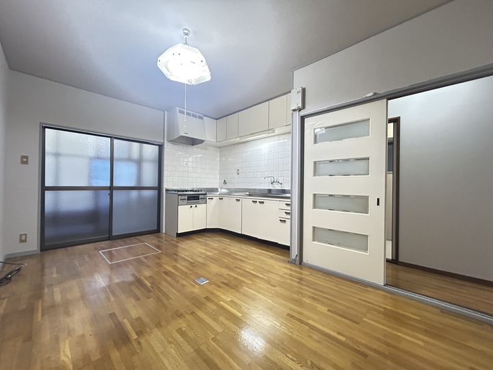 兵庫県神戸市垂水区西舞子9(一戸建)の賃貸物件の居間