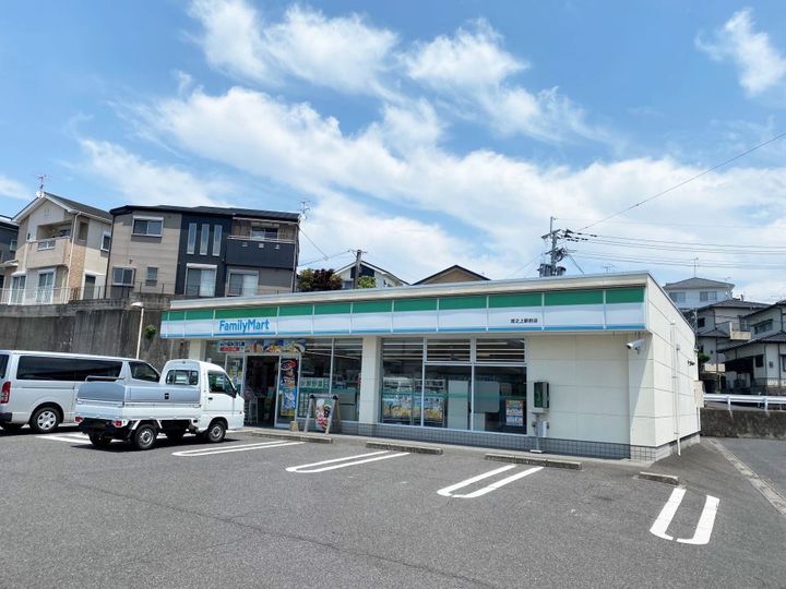 前田キャッスルの周辺