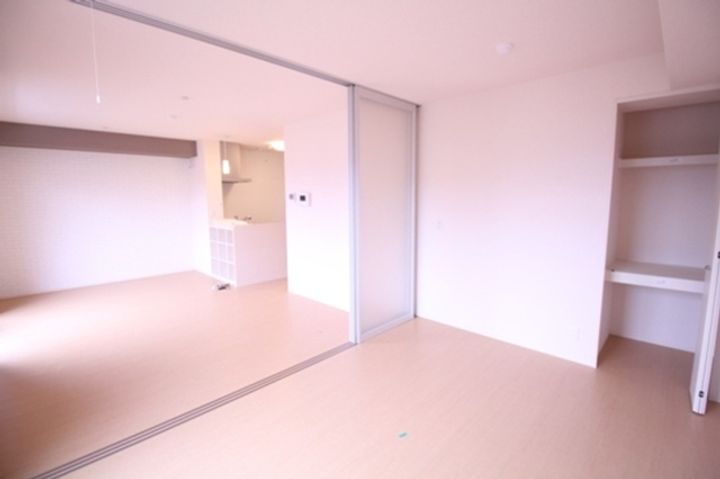 フローラル メゾンの居間