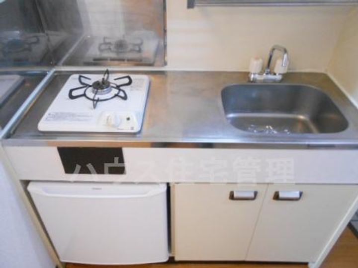 大阪府高槻市殿町(マンション)の賃貸物件のキッチン